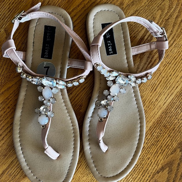 Black Rivet Shoes Blingy Flat Sandals Poshmark